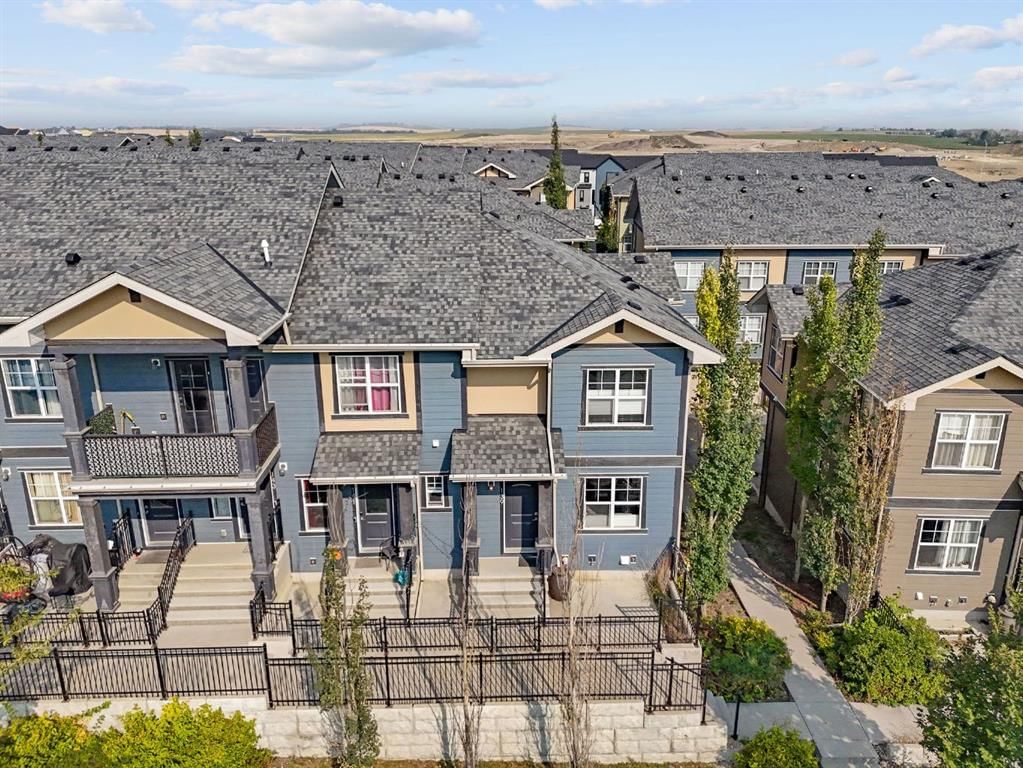 139 Evanscrest Gardens NW, Calgary — photo 3 of 43