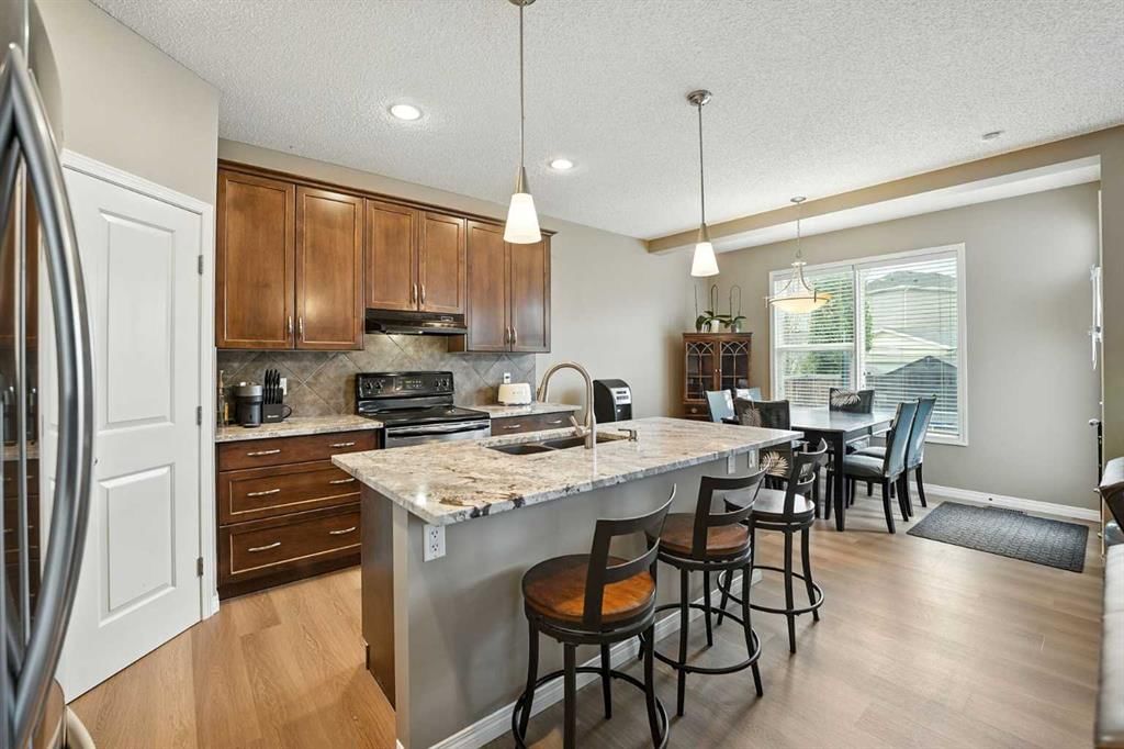 247 Copperpond Circle SE, Calgary — photo 2 of 44