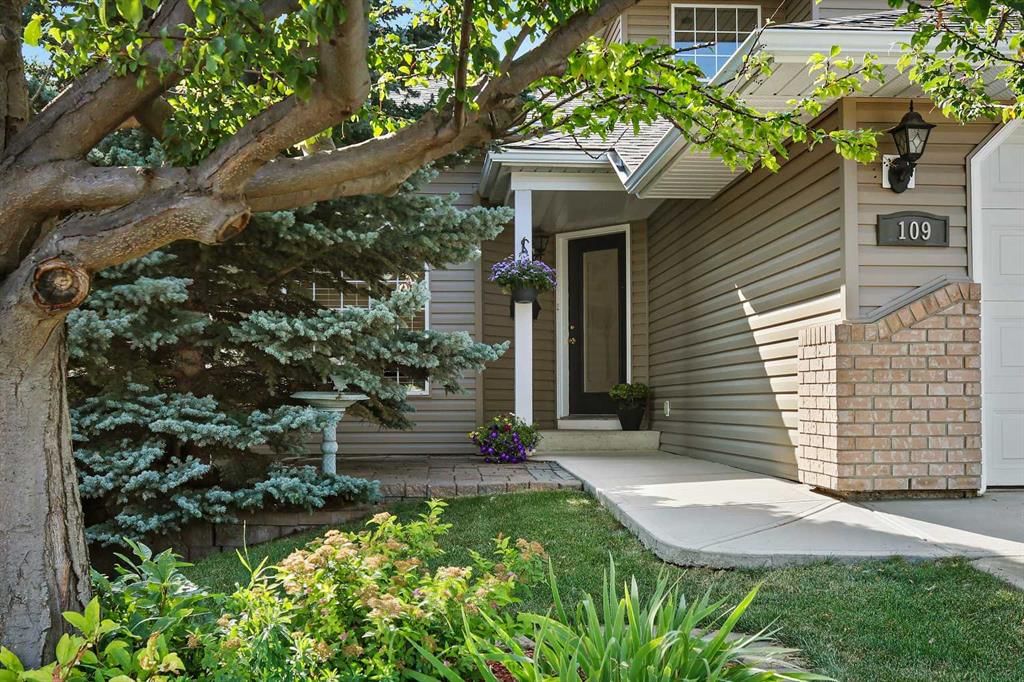 109 Macewan Park View NW, Calgary — photo 2 of 50
