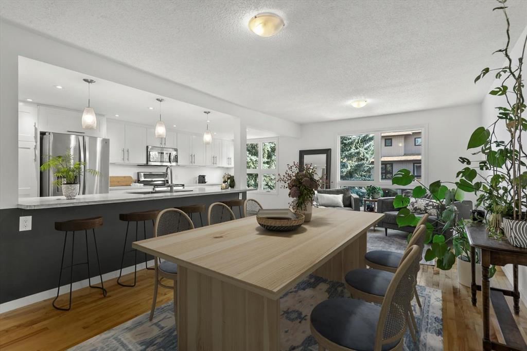 2 Canterbury Gardens SW, Calgary — photo 2 of 42