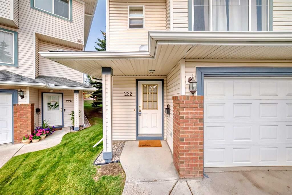 222 Rocky Ridge Court NW, Calgary — photo 2 of 27