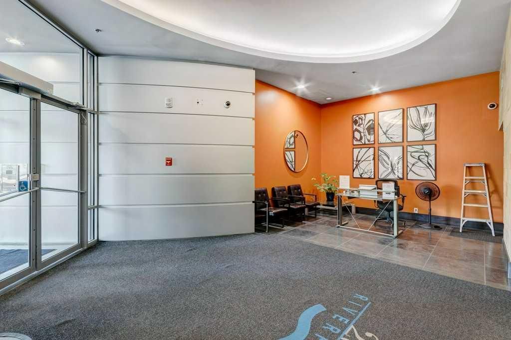 701, 205 Riverfront Avenue SW, Calgary — photo 2 of 37