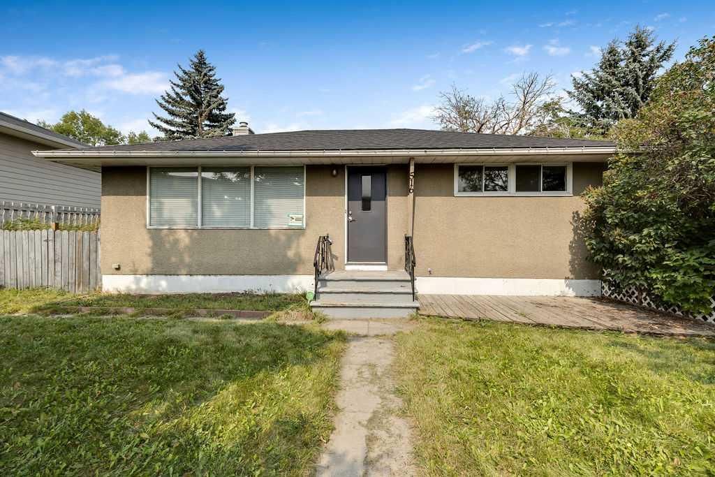 516 32 Avenue NE, Calgary — photo 3 of 49