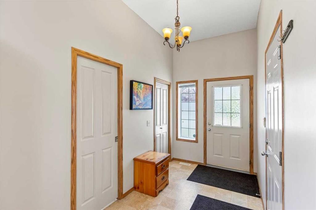 27 Tuscany Ridge Heights NW, Calgary — photo 3 of 40