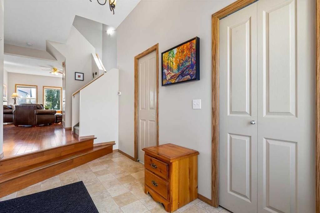 27 Tuscany Ridge Heights NW, Calgary — photo 4 of 40