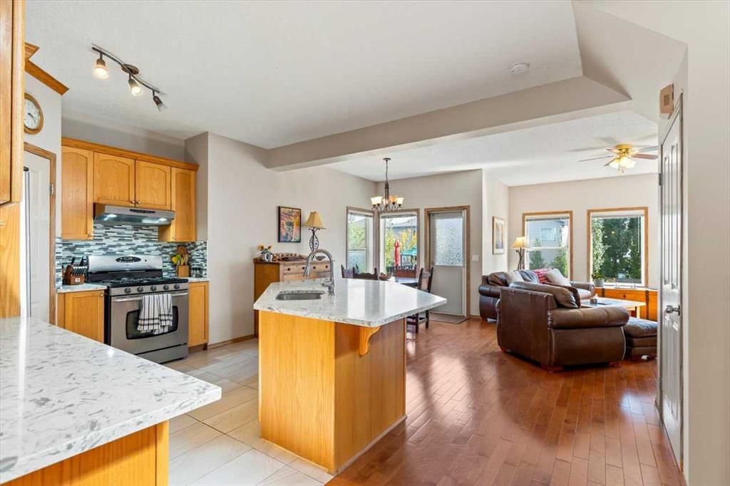 27 Tuscany Ridge Heights NW, Calgary — photo 5 of 40