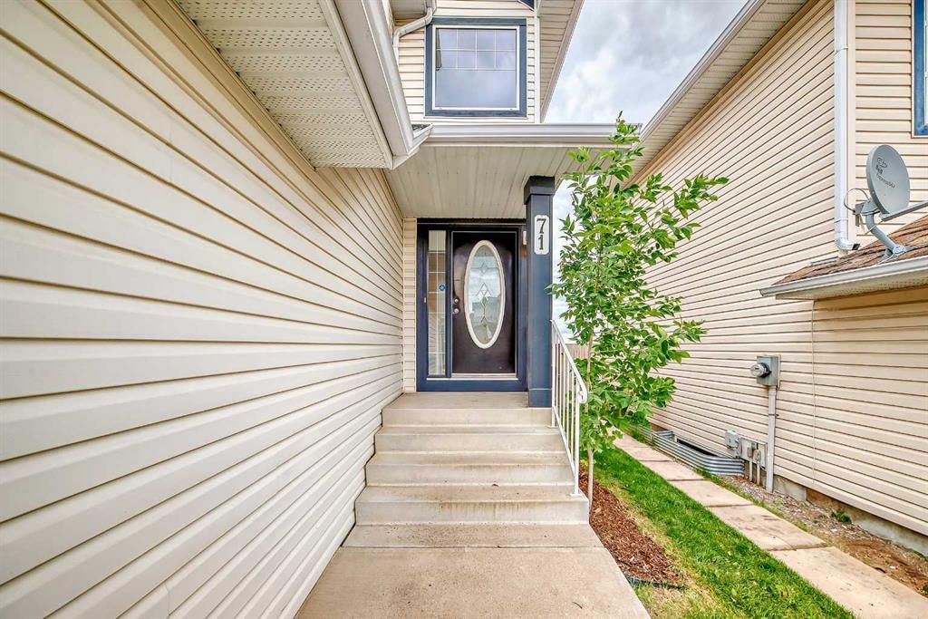 71 Hidden Ranch Close NW, Calgary — photo 3 of 50