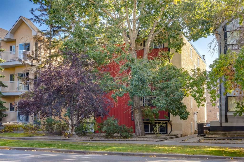 202, 1817 11 Avenue SW, Calgary — photo 2 of 30
