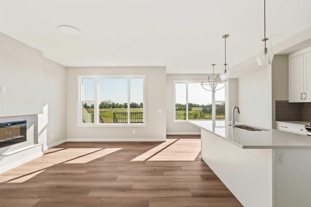 63 Belvedere Crescent SE, Calgary — photo 3 of 37