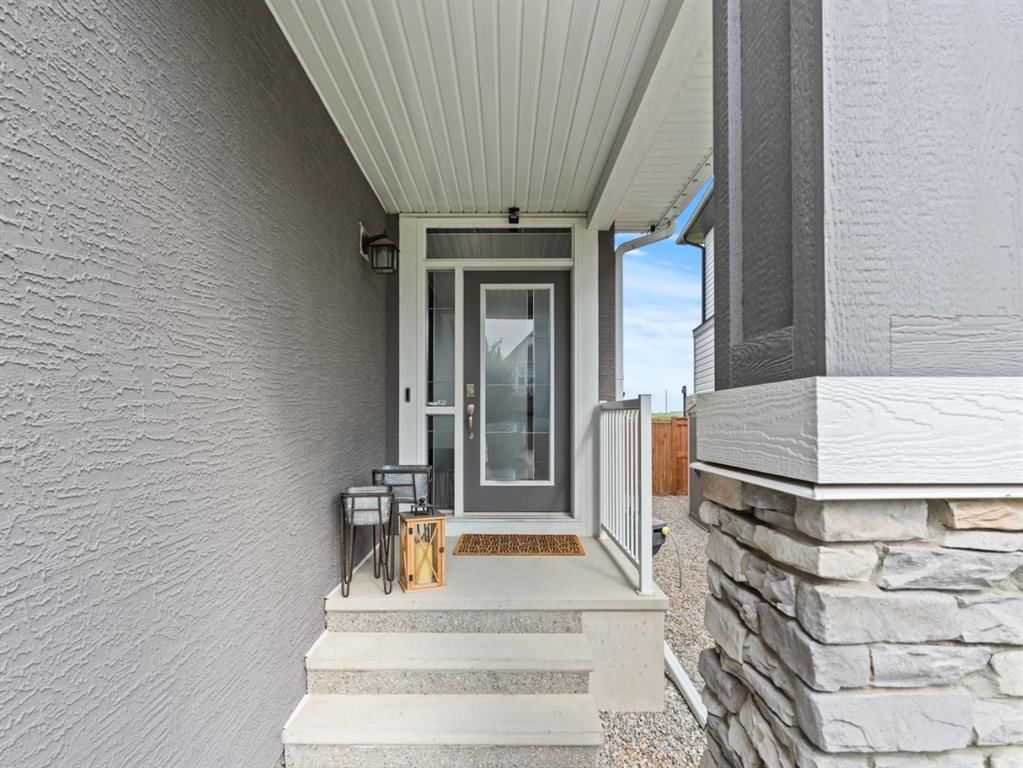 72 Cranarch Crescent SE, Calgary — photo 3 of 49