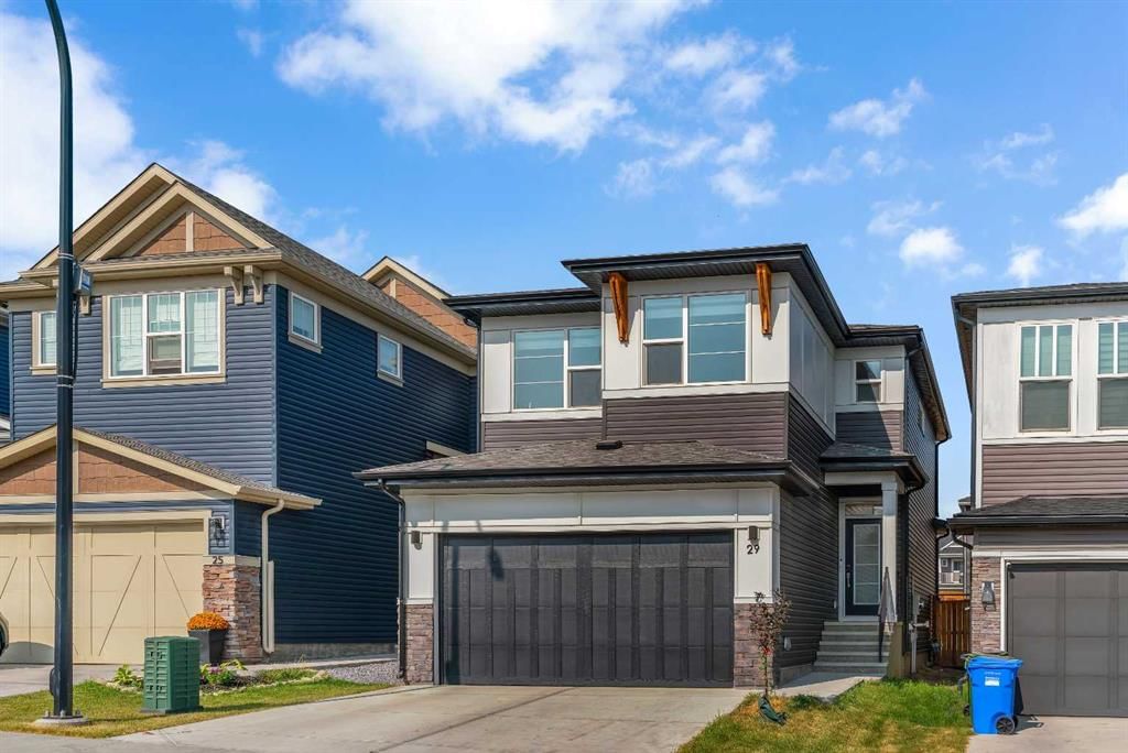 29 Calhoun Crescent NE, Calgary — photo 5 of 50