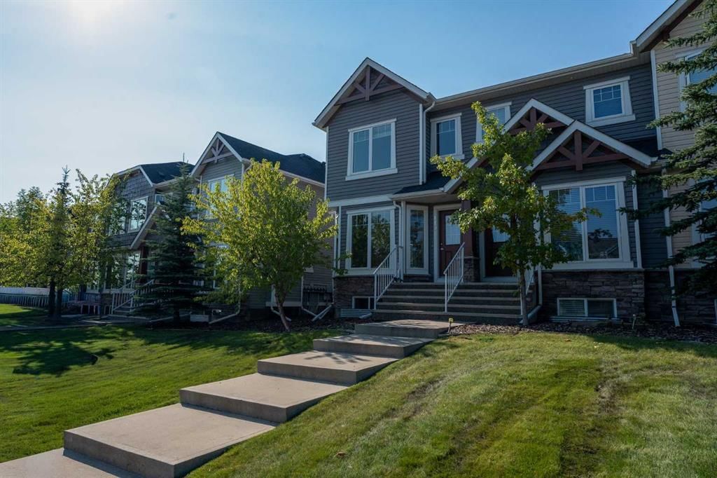 119 Aspen Hills Drive SW, Calgary — photo 4 of 37