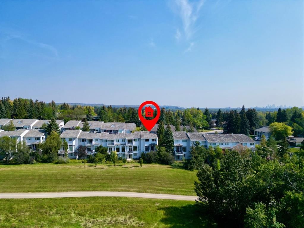 17, 8020 Silver Springs Road NW, Calgary — photo 3 of 36