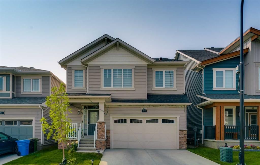 71 Carringwood Grove NW, Calgary — photo 2 of 50