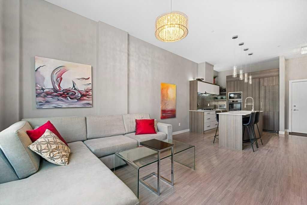 105, 119 19 Street NW, Calgary — main listing photo