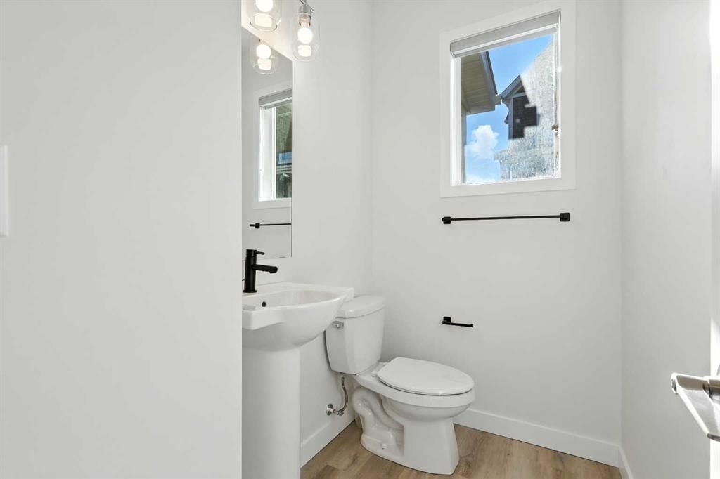1401, 355 Nolancrest Heights NW, Calgary — photo 5 of 48