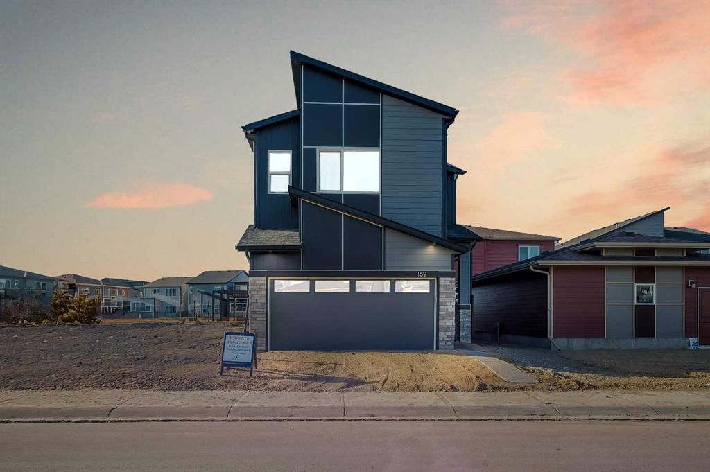 152 Wolf Hollow Manor SE, Calgary — photo 2 of 50