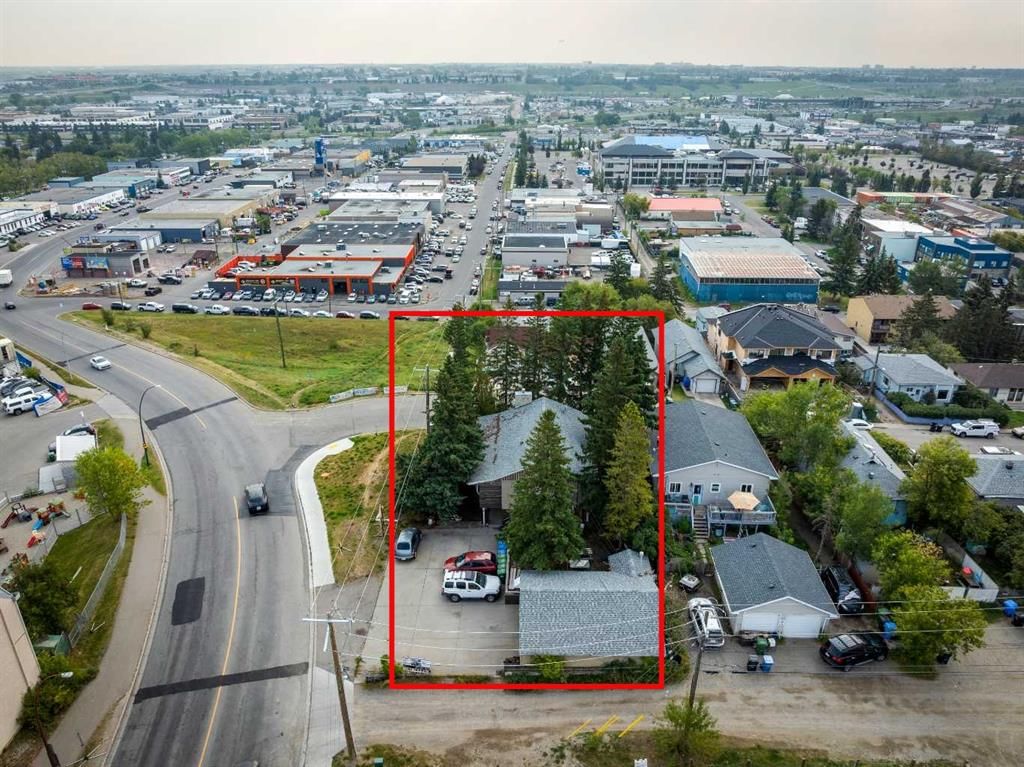 107 40 Avenue NE, Calgary — photo 3 of 27