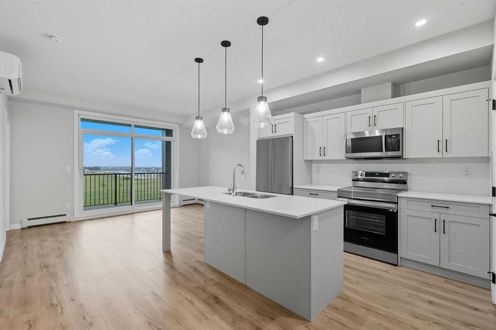 5412, 200 Seton Circle SE, Calgary — photo 3 of 35