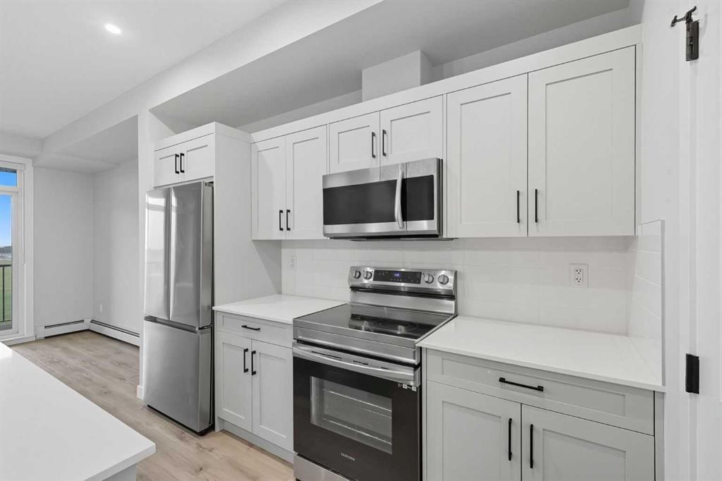 5412, 200 Seton Circle SE, Calgary — photo 4 of 35