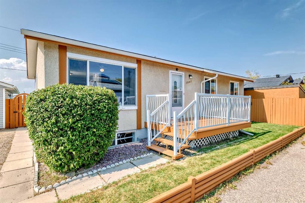 1007 Olympia Crescent SE, Calgary — main listing photo