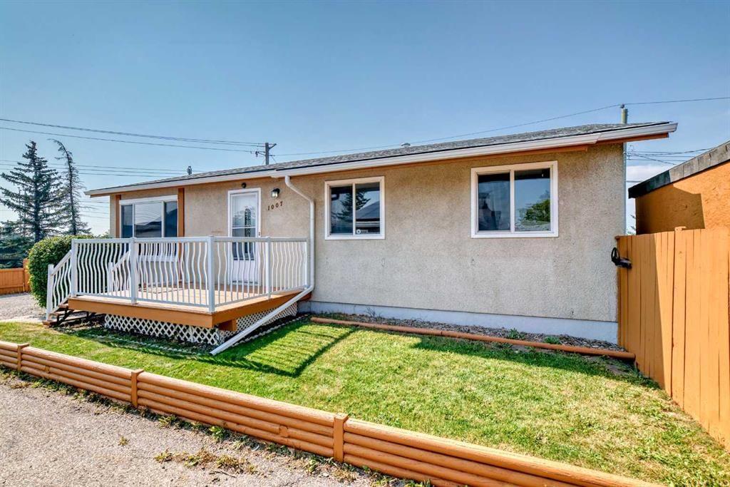 1007 Olympia Crescent SE, Calgary — photo 3 of 50