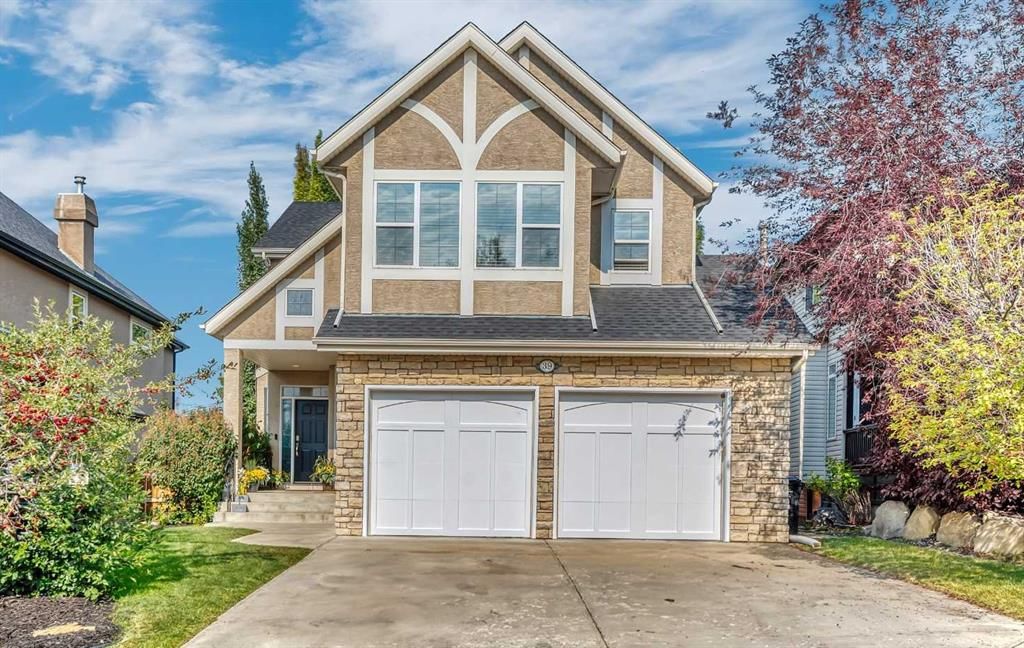 39 Crestridge Way SW, Calgary — main listing photo