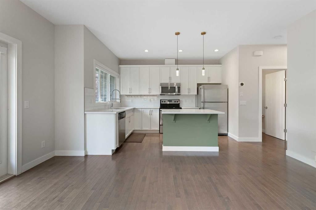 448 Quarry Villas SE, Calgary — photo 5 of 48