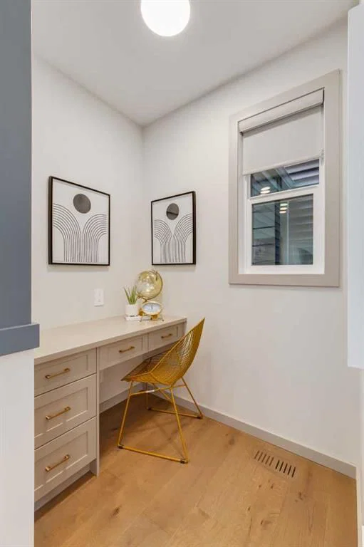 34 Starling Boulevard NW, Calgary — photo 4 of 24