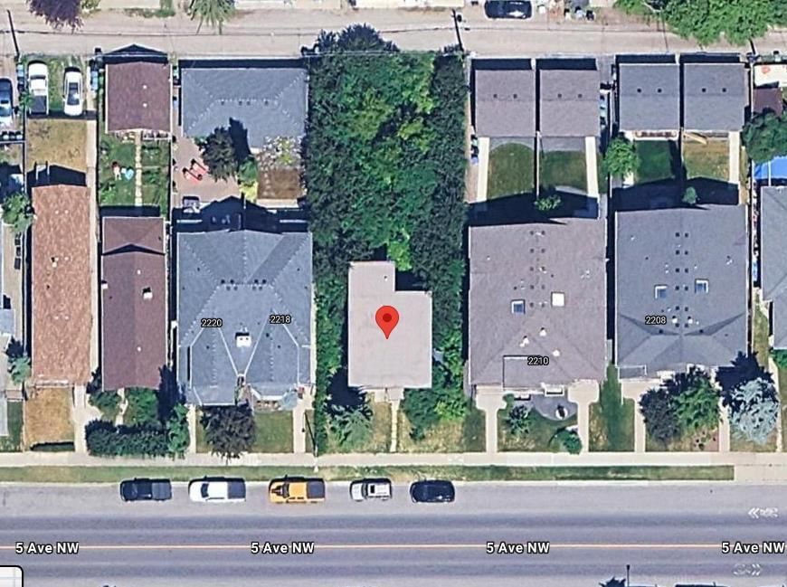 2216 5 Avenue NW, Calgary — photo 2 of 5