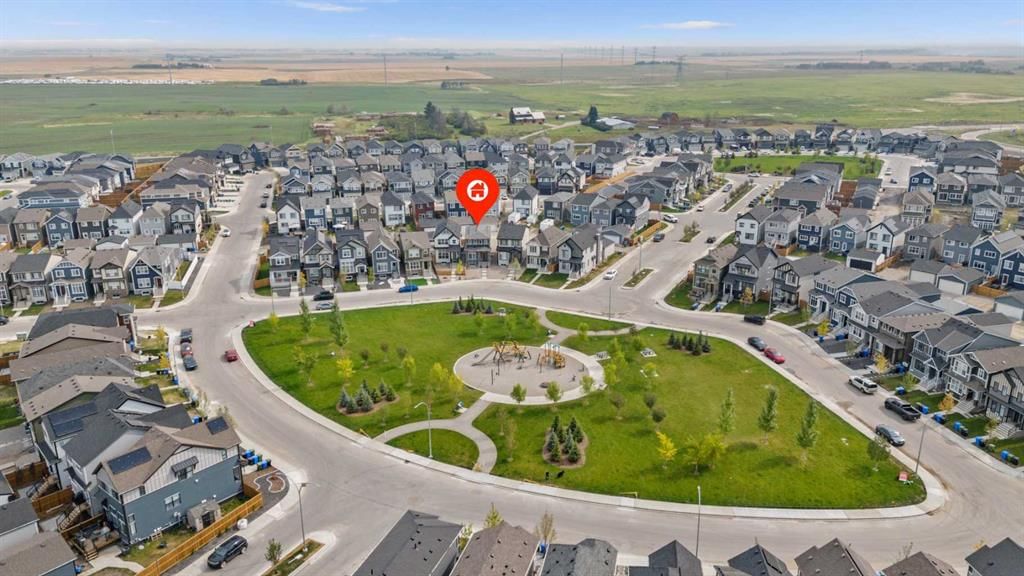 295 Magnolia Drive SE, Calgary — photo 3 of 50