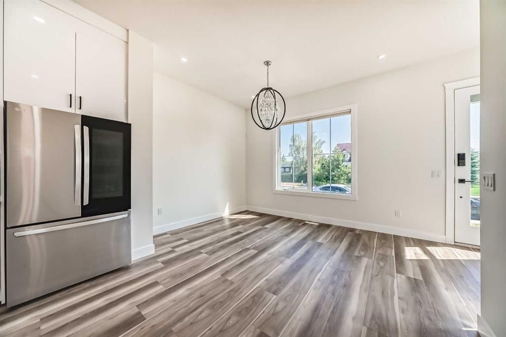 4625 72 Street NW, Calgary — photo 3 of 48