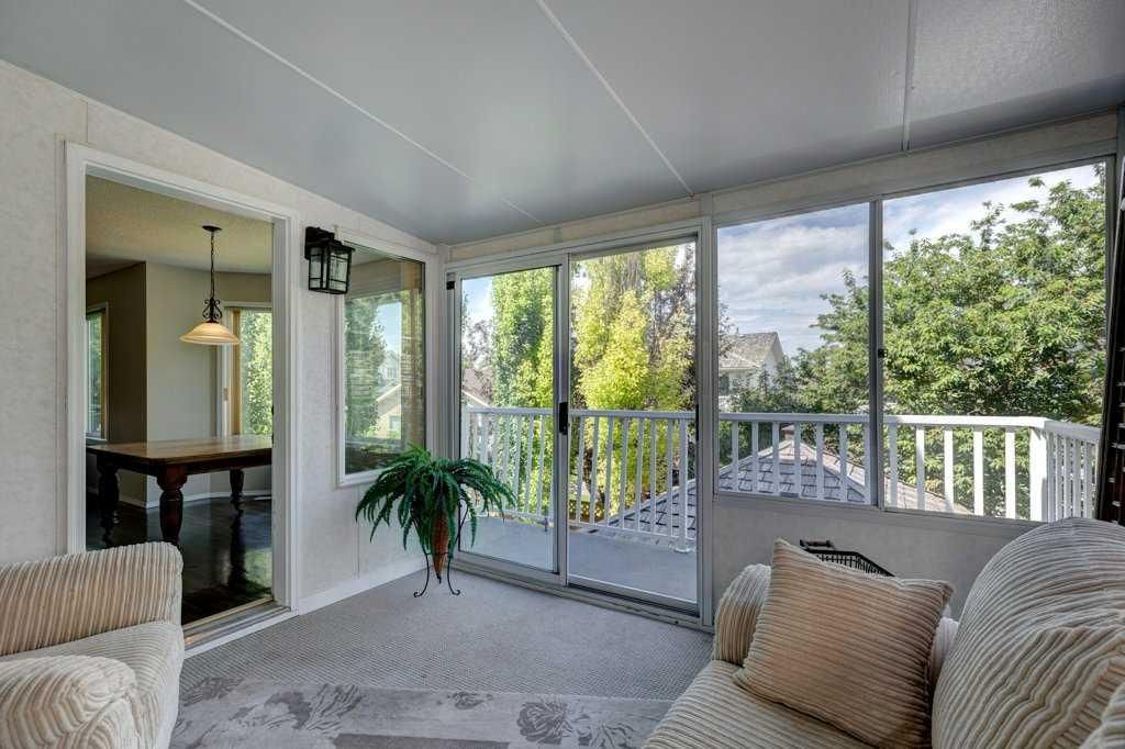 3430 Douglasdale Boulevard SE, Calgary — photo 4 of 43
