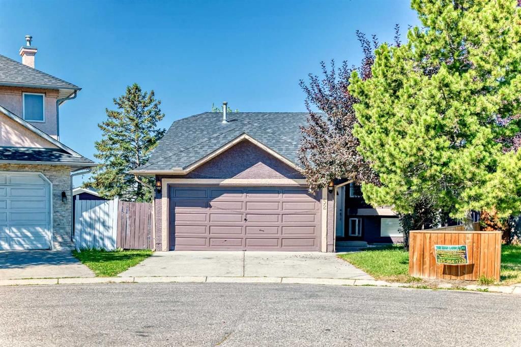 52 MARTINGLEN Place NE, Calgary — photo 2 of 47