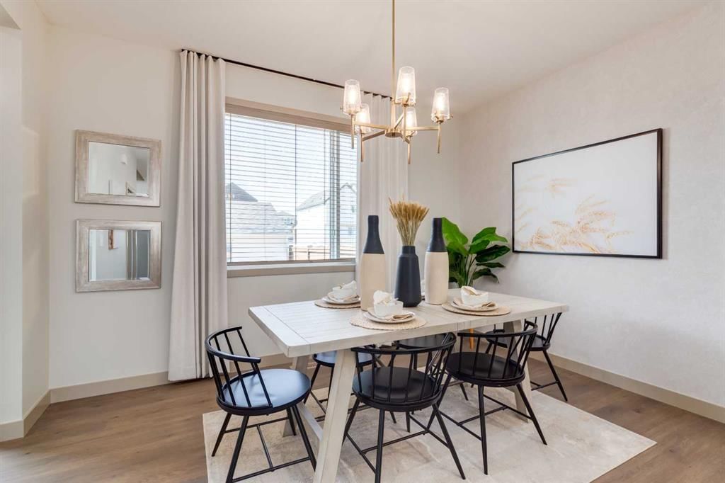 51 Heirloom Boulevard SE, Calgary — photo 3 of 41