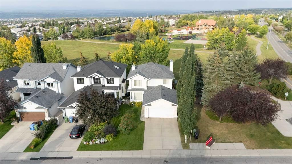 56 Rocky Ridge Drive NW, Calgary — photo 4 of 47