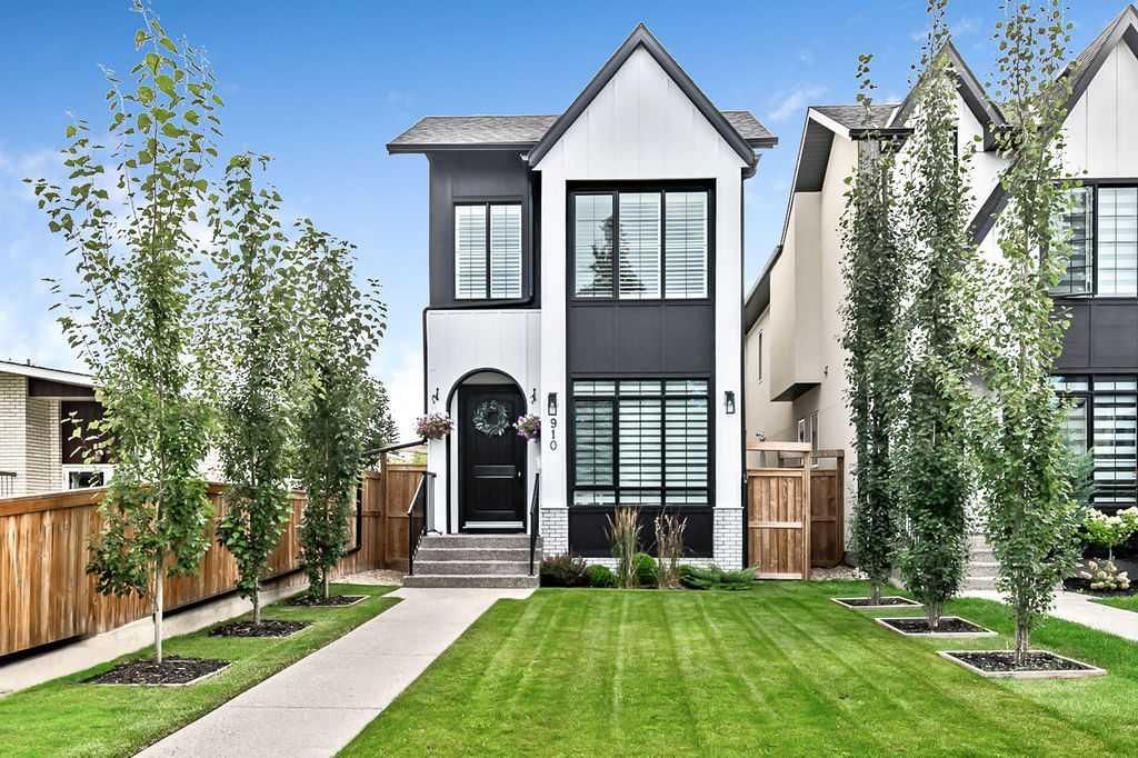 910 41 Street SW, Calgary — main listing photo