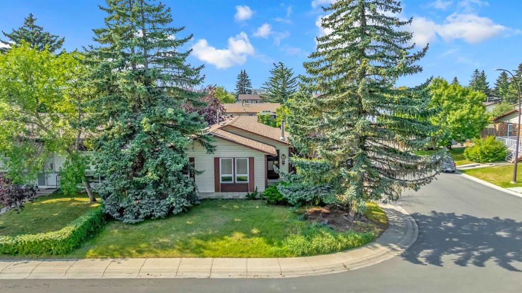 115 Whitman Place NE, Calgary — main listing photo