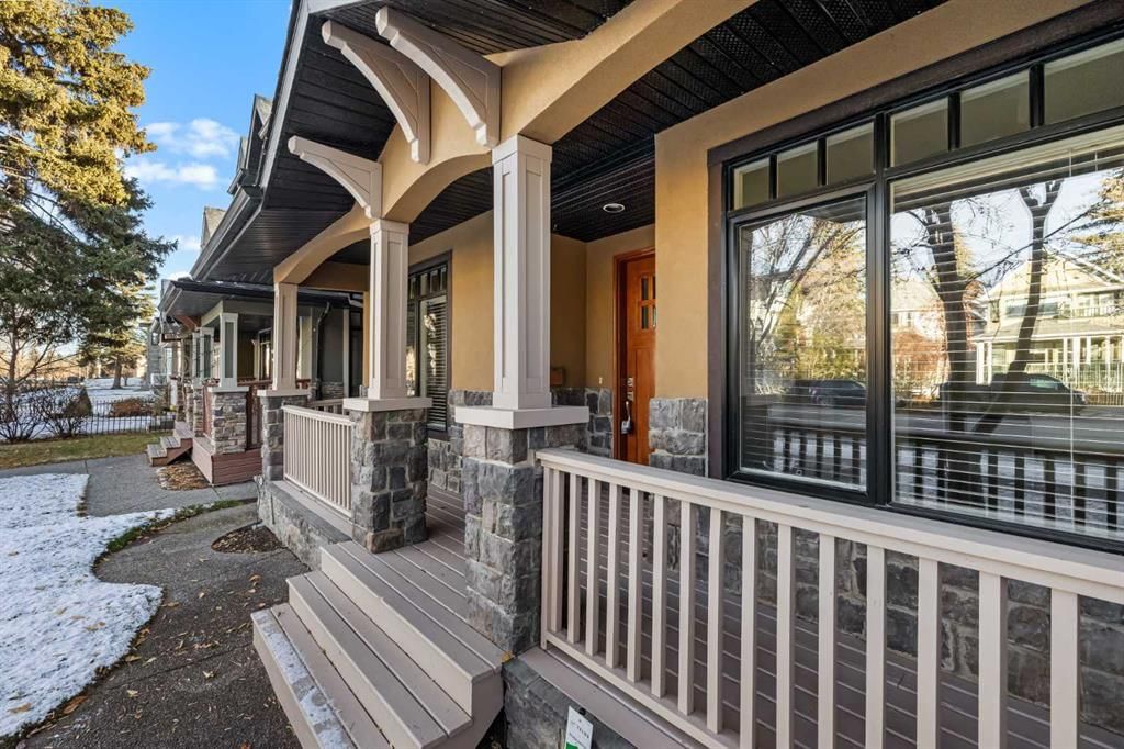2035 Bowness Road NW, Calgary — photo 3 of 50