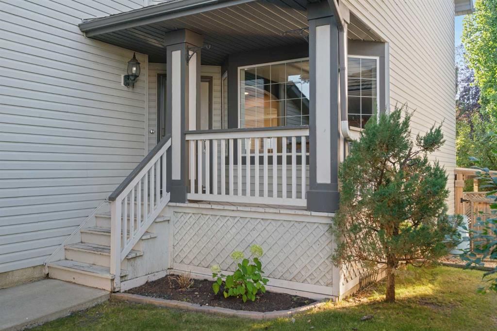 45 Mt Douglas Close SE, Calgary — photo 2 of 42
