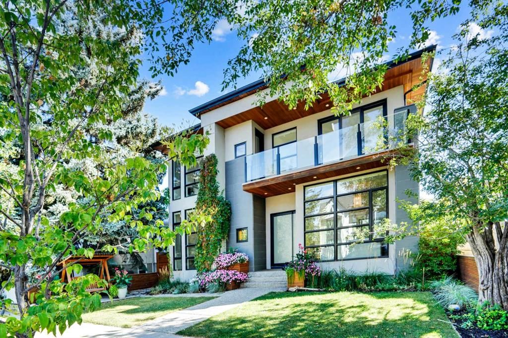 230 11A Street NE, Calgary — photo 2 of 50