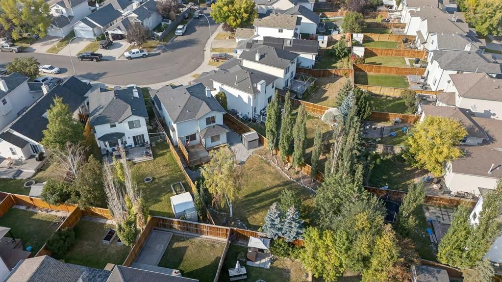 47 Mt Apex Crescent SE, Calgary — photo 2 of 50