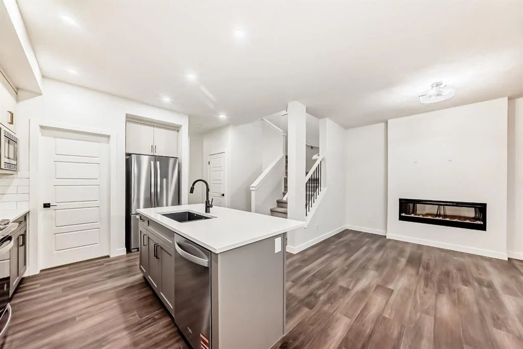 20 Lewiston View NE, Calgary — main listing photo
