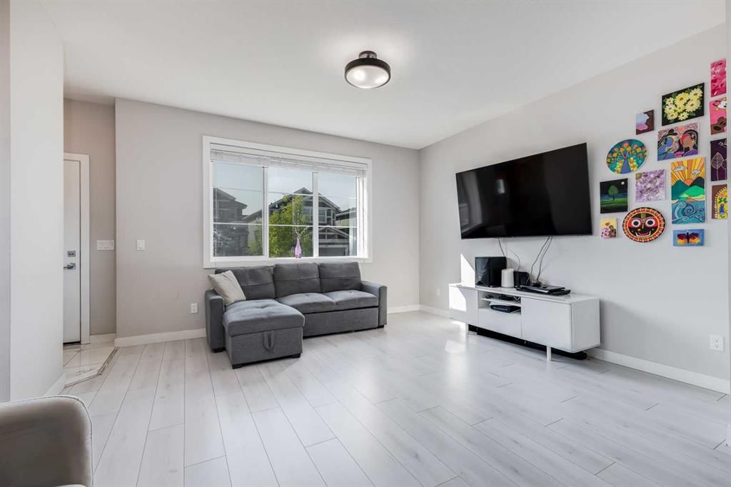 104 Red Embers Manor NE, Calgary — photo 2 of 28