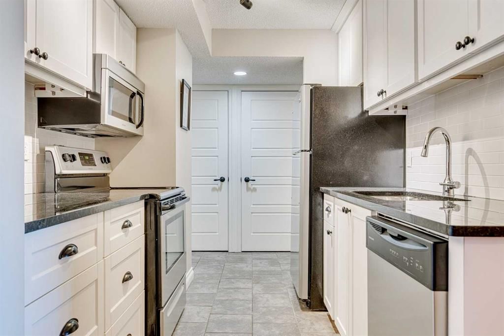 405, 9800 Horton Road SW, Calgary — photo 2 of 24
