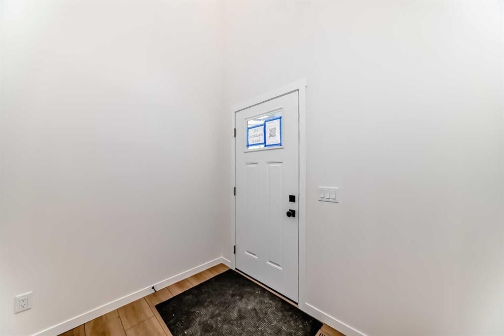 122 Walgrove Bay SE, Calgary — photo 2 of 47
