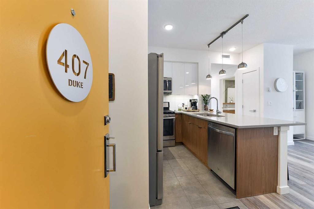 407, 120 18 Avenue SW, Calgary — photo 2 of 29