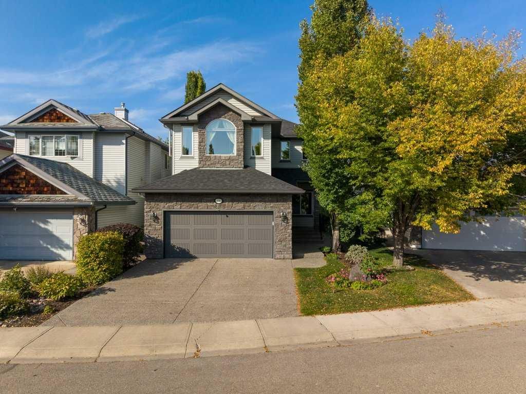 136 Cranwell Crescent SE, Calgary — main listing photo