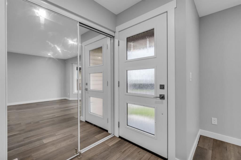 109 Bedfield Court NE, Calgary — photo 4 of 48