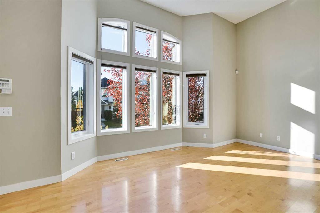 307 Arbour Grove Close NW, Calgary — photo 4 of 41